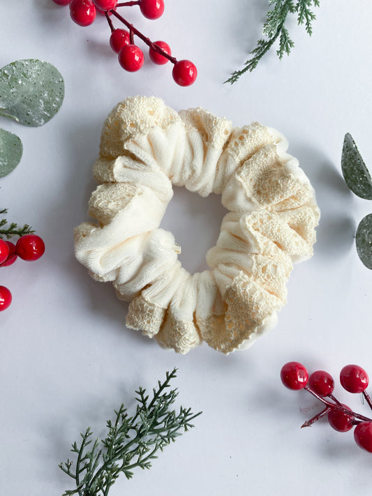 Large Ivory & Lace Scrunchie